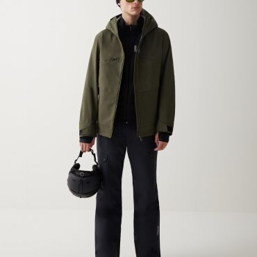 Padded ski pants with side pocket