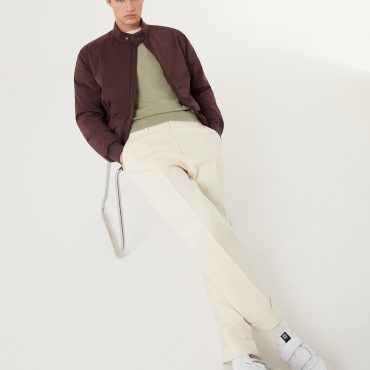 Padded bomber in stretch fabric padding