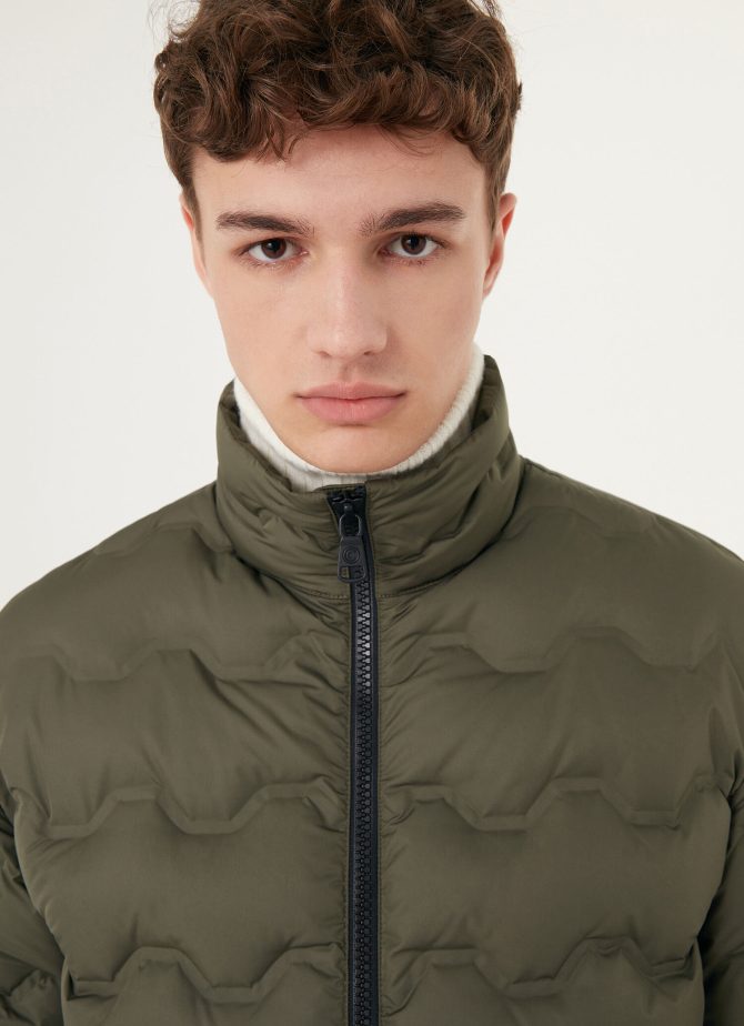Quilted-effect down jacket with canneté ribbon