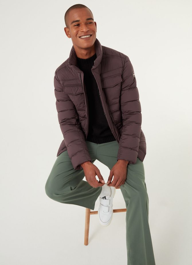 Stretch field jacket in multi-pocket down