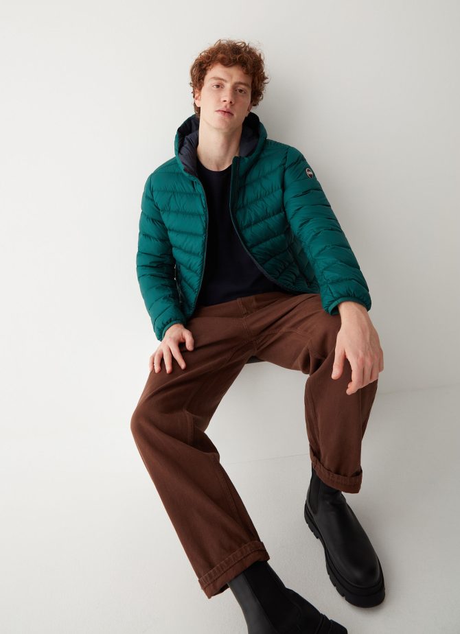Sporty down jacket with fixed hood