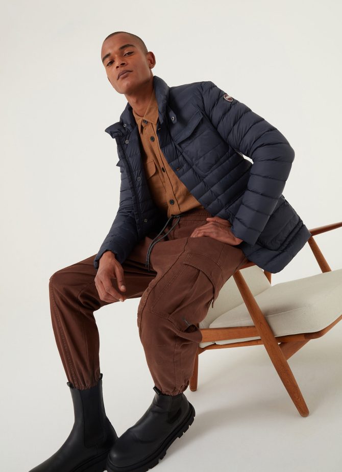 Autumn field jacket in down with large pockets