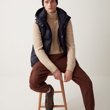 Oversized down vest with hood