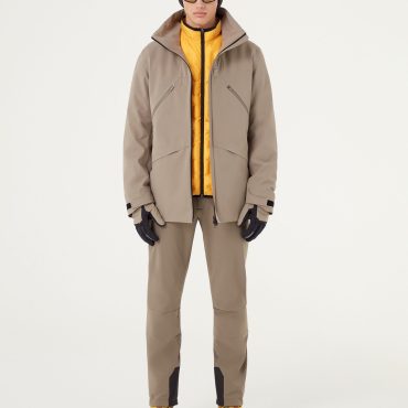 Ski jacket with removeable lining