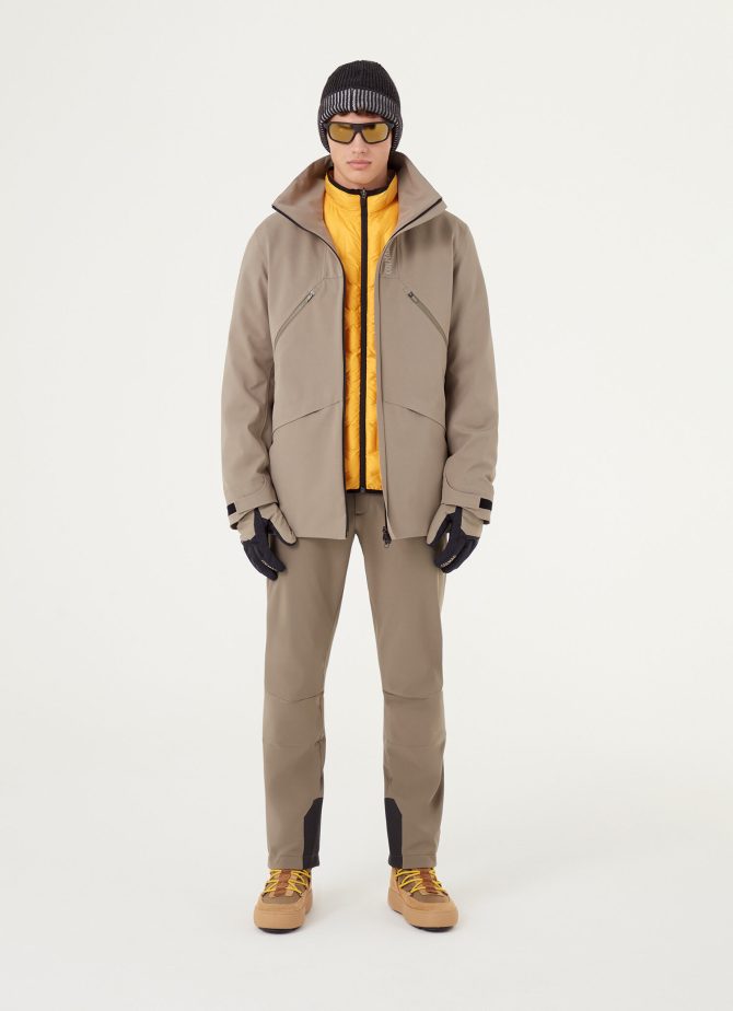 Ski jacket with removeable lining