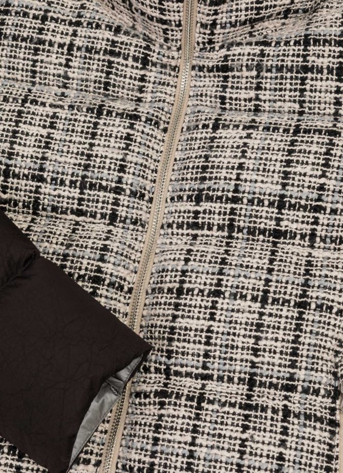 Quilted bouclé jacket with drawstring at the bottom - Image 6