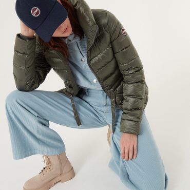 Iridescent diamond quilted jacket with drawstring