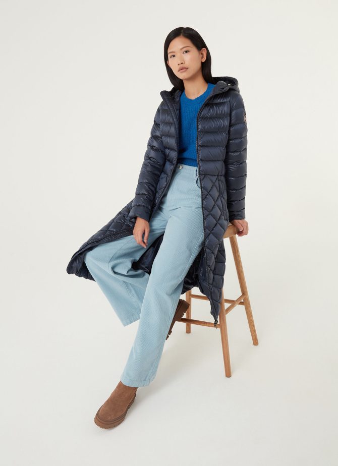 Maxi iridescent diamond quilted jacket with belt