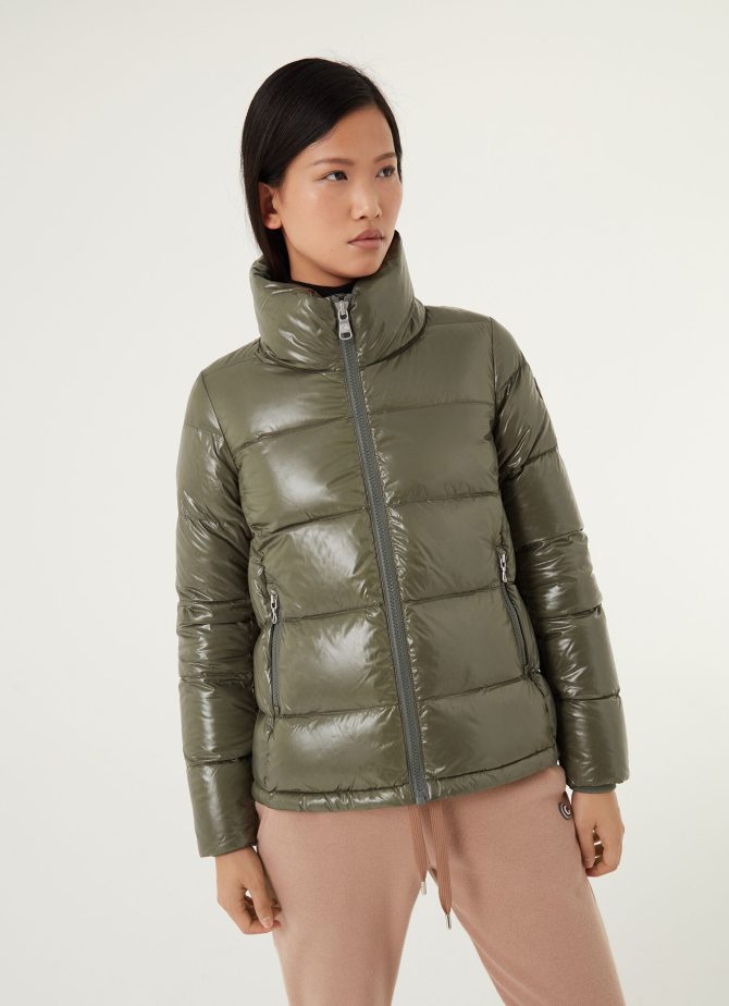 Super shiny down jacket with enveloping collar - Image 3