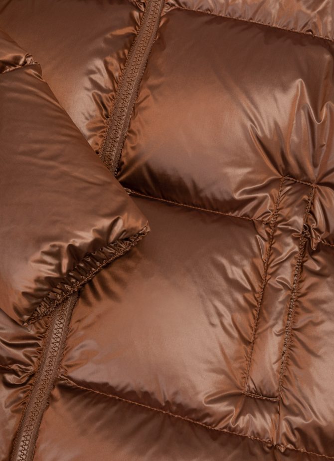 Super-padded puffy down jacket with high collar - Image 6