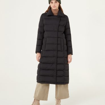 Long, stretch down jacket with lapel collar