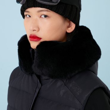 BLACK SIGNATURE patch pockets ski vest