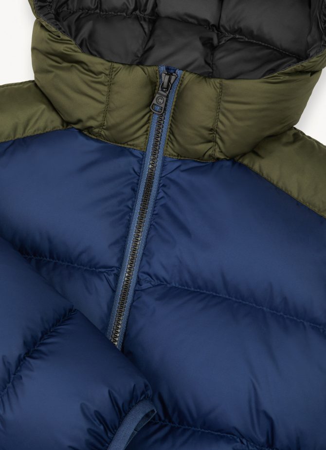 Down jacket with contrasting shoulders and hood - Image 6