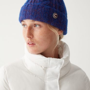 Two-tone women's hat with turn-up