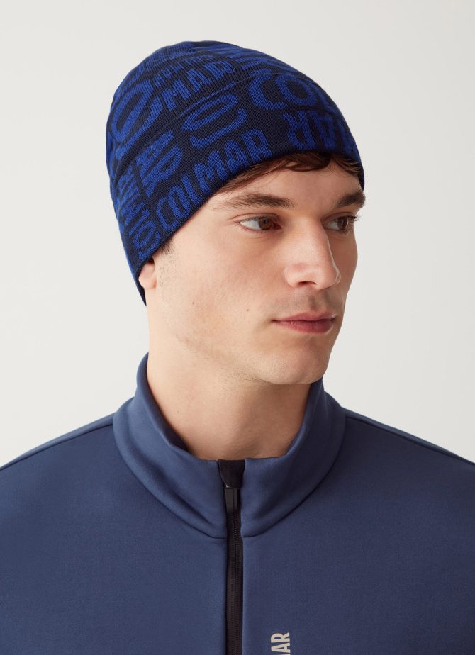 Hat with all over jacquard design