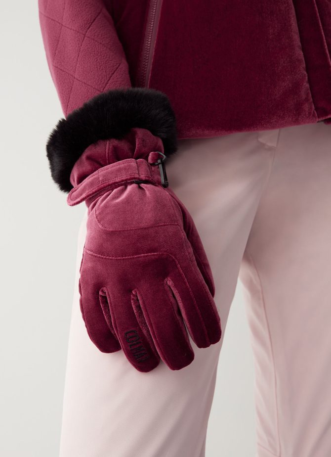 Smooth velvet ski gloves