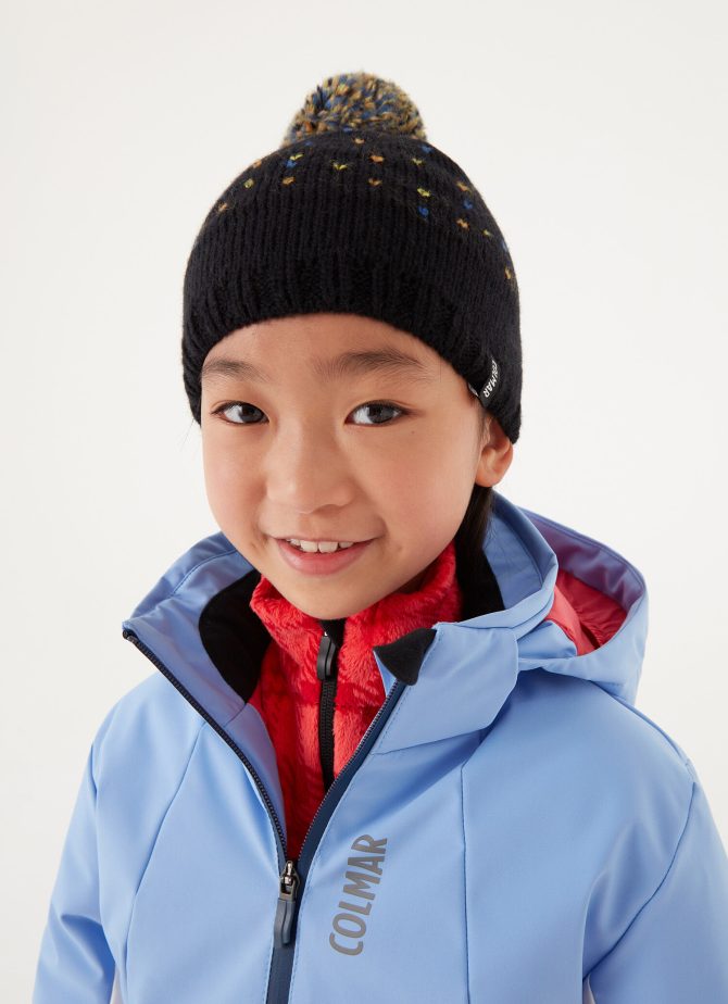 Multicolor hat with pompom