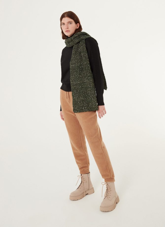 Knitted wool trousers - Image 3
