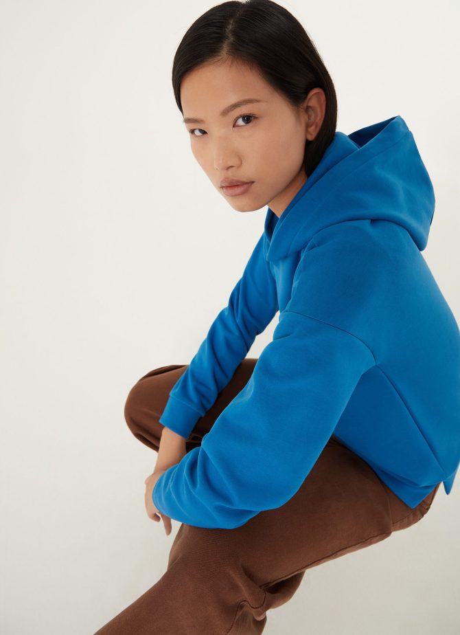 Hooded sweatshirt with shiny logo - Image 3
