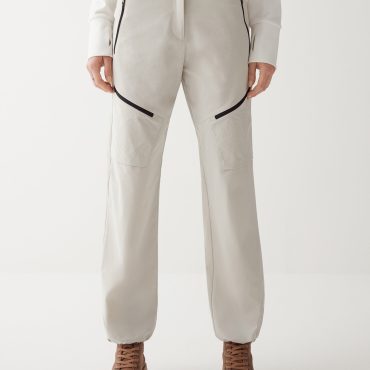 Multi-pocket technical trousers