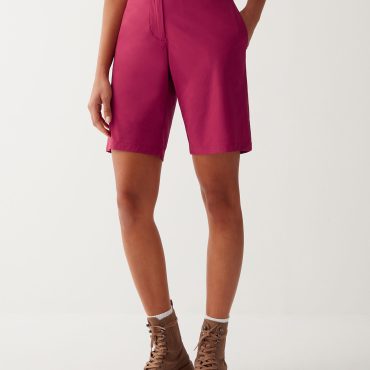 Technical Bermuda shorts in recycled fabric