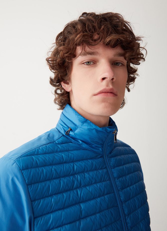 Lightweight jacket with concealed hood - Image 2