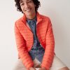 Sporty down jacket with padded collar