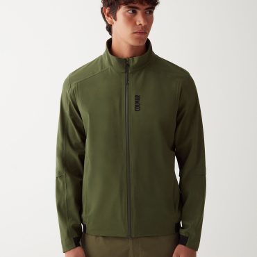 Partially heat-sealed softshell jacket