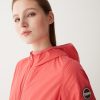 Reversible crinkle jacket with hood - Image 3