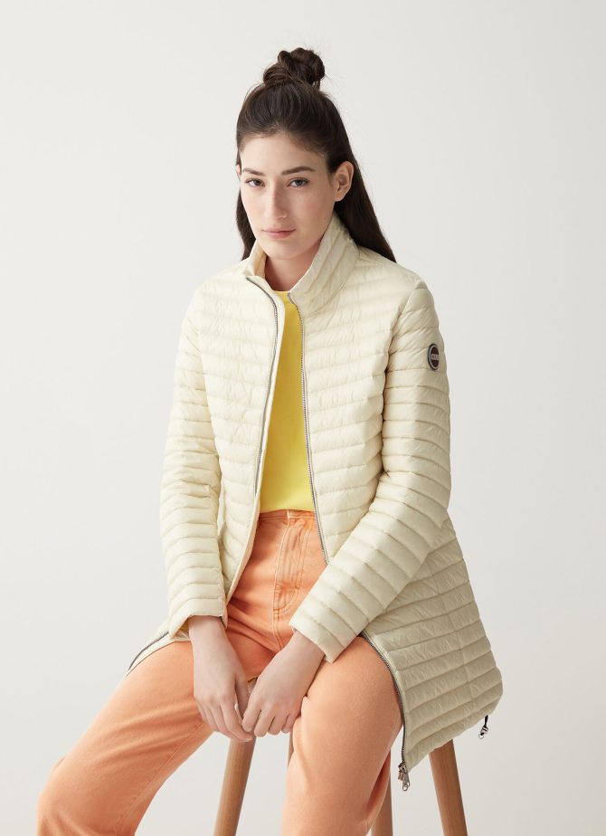 Long down jacket with drawstring at the bottom