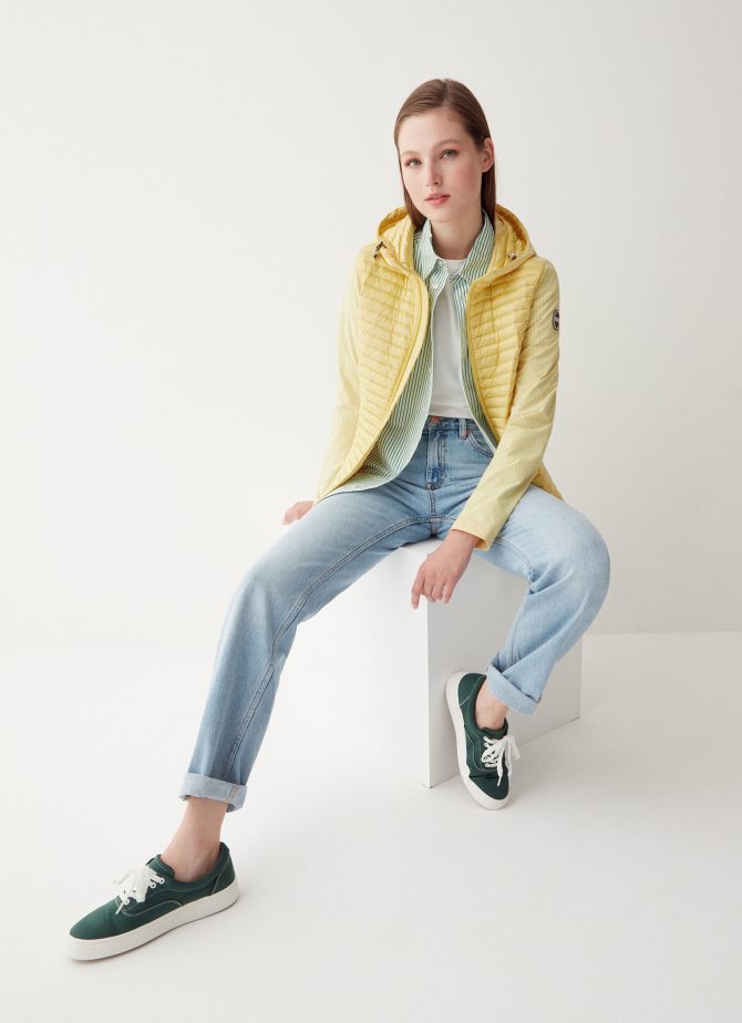Semi-quilted jacket with combination of fabrics