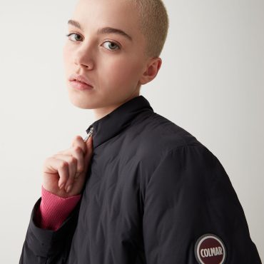 Down jacket with stamp quilting.
