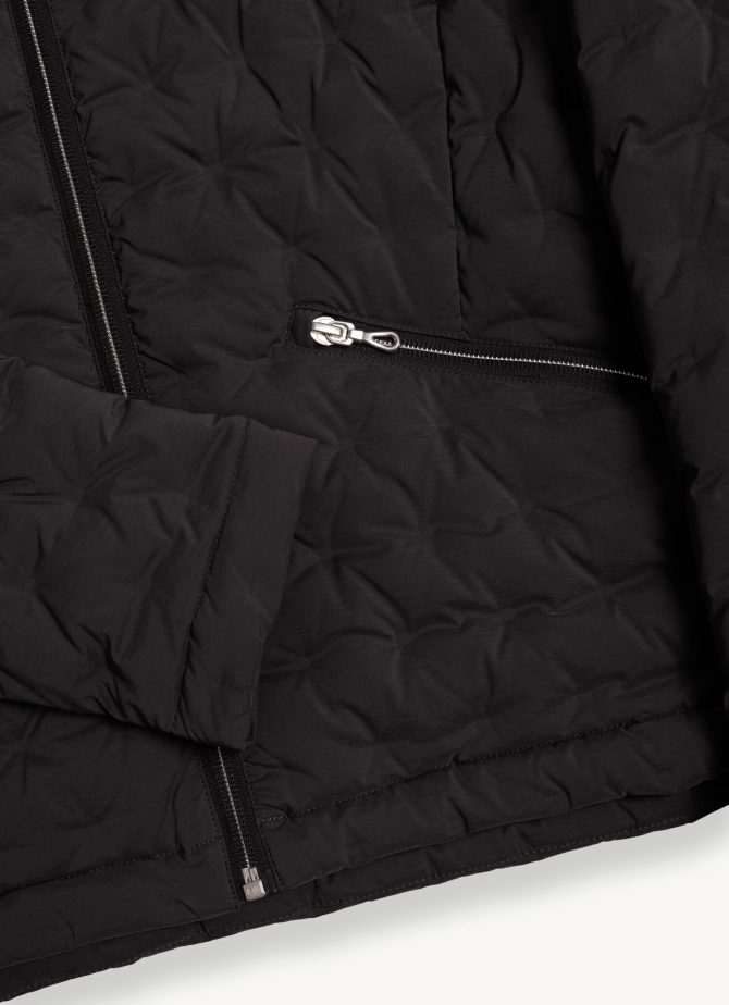 Down jacket with stamp quilting. - Image 6