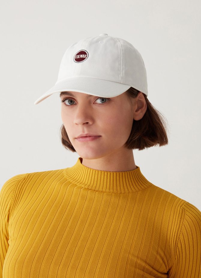 Unisex cap with embroidered logo