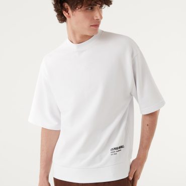 Oversized short sleeve sweatshirt