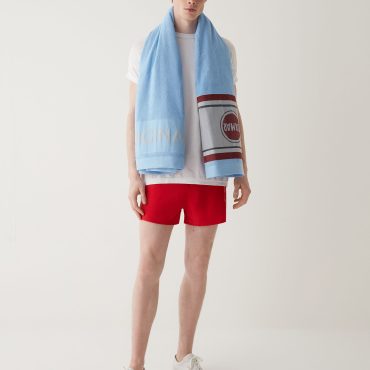 Terry towel with fringing
