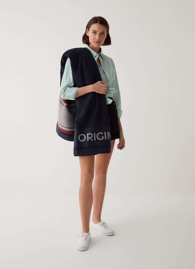 Terry towel with fringing