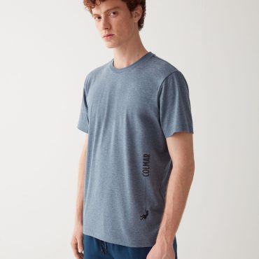 T-shirt with print on the front and back