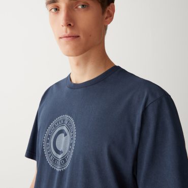 Used-effect T-shirt with chest print