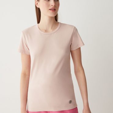 Stretch T-shirt with V-neck on the back