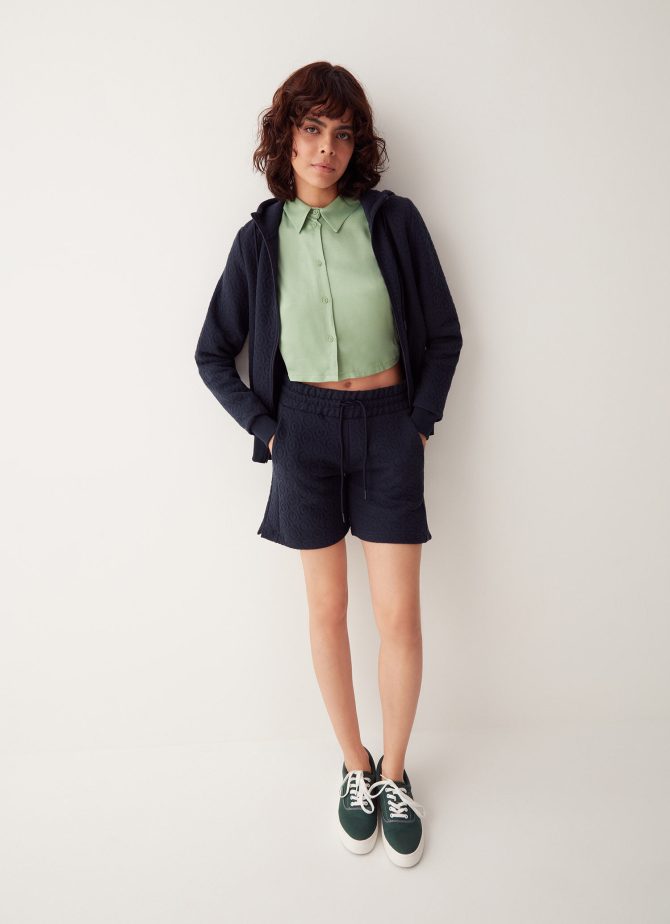 Quilted fabric Bermuda shorts - Image 3