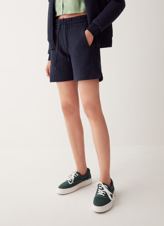 Quilted fabric Bermuda shorts