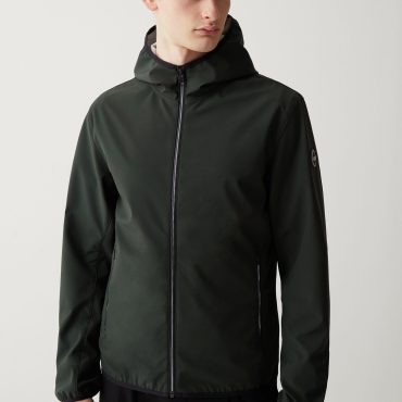 Softshell hooded jacket