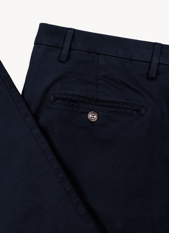 Stretch cotton chinos - Image 6