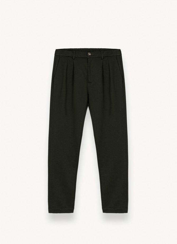 Classic trousers with front pleats - Image 4