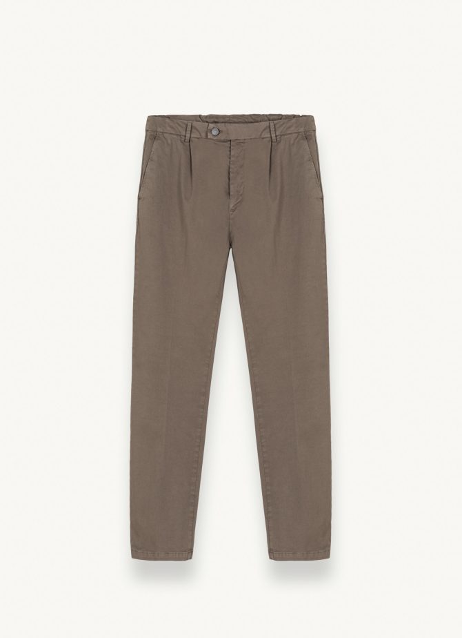 Classic trousers with front pleats - Image 4