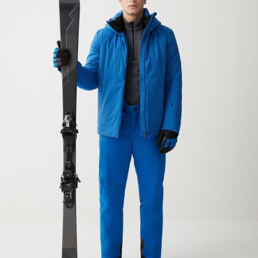 Down and wadding ski jacket