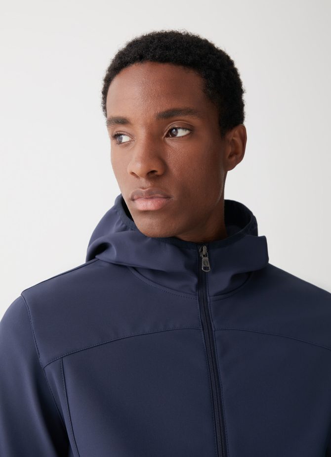 Waterproof and breathable softshell - Image 3