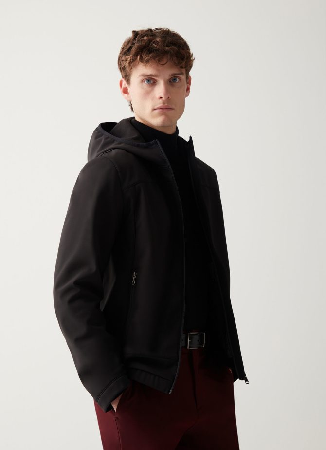 Waterproof and breathable softshell - Image 2