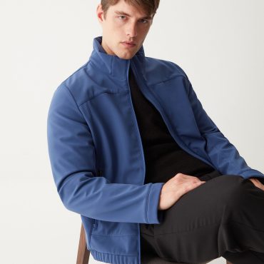 Bomber jacket in three-layer fabric